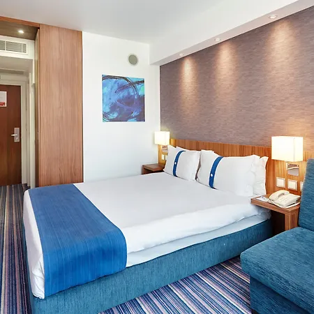 Express Lisbon Alfragide By Ihg Szálloda Carnaxide