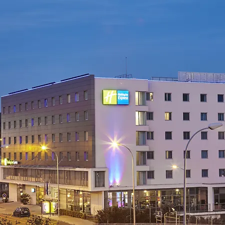 Express Lisbon Alfragide By Ihg Szálloda