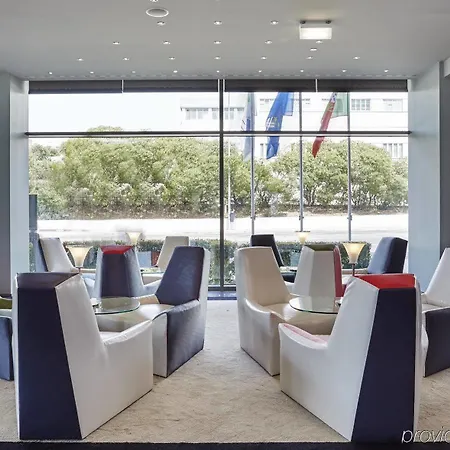 Express Lisbon Alfragide By Ihg Szálloda Carnaxide
