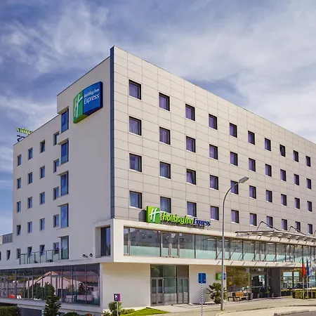 Express Lisbon Alfragide By Ihg