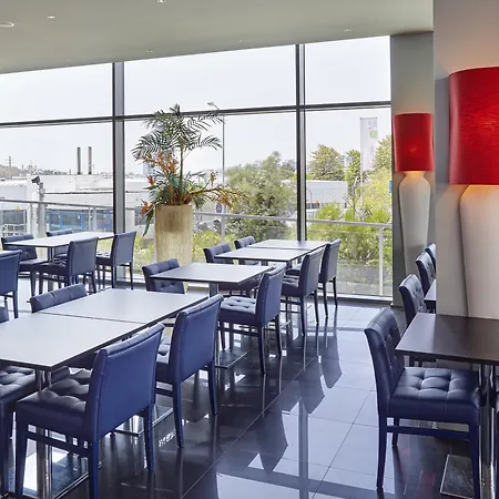 Hotel Express Lisbon Alfragide By Ihg Carnaxide