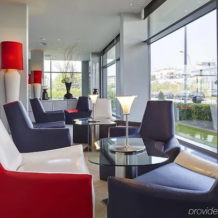 Express Lisbon Alfragide By Ihg Hotel Carnaxide