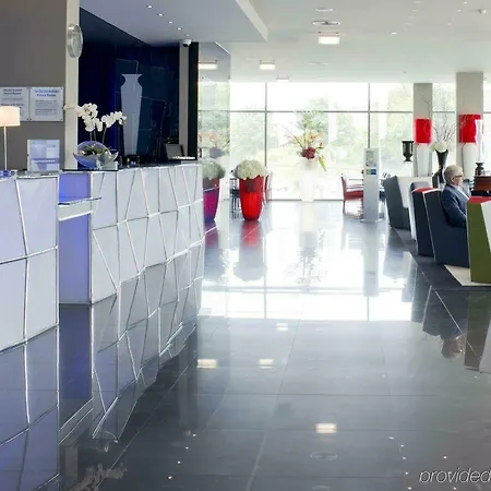Express Lisbon Alfragide By Ihg 3*